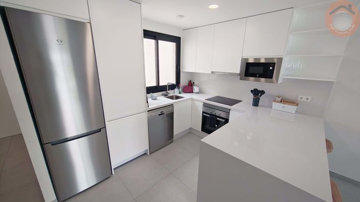 Image No.4-2 Bed Townhouse for sale