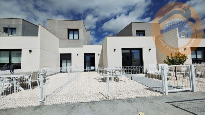 Image No.34-2 Bed Townhouse for sale
