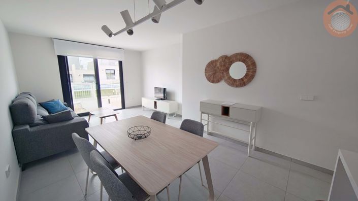 Image No.6-2 Bed Townhouse for sale