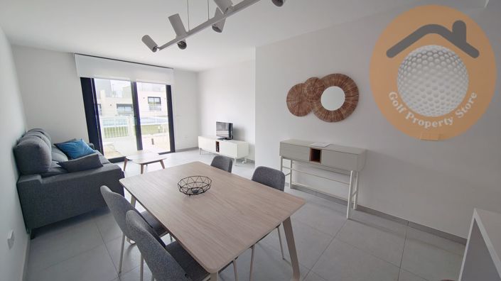 Image No.6-2 Bed Townhouse for sale