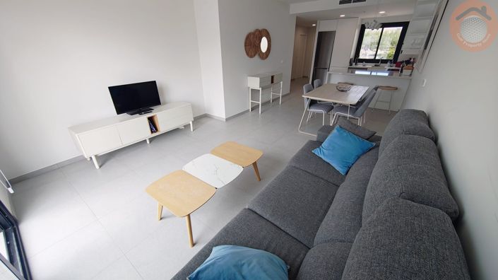 Image No.7-2 Bed Townhouse for sale