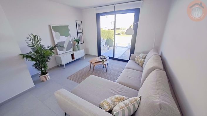 Image No.3-3 Bed Townhouse for sale