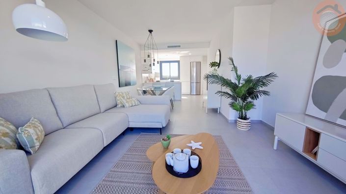 Image No.4-3 Bed Townhouse for sale