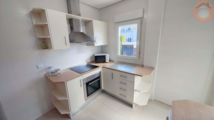 Image No.11-2 Bed Villa for sale