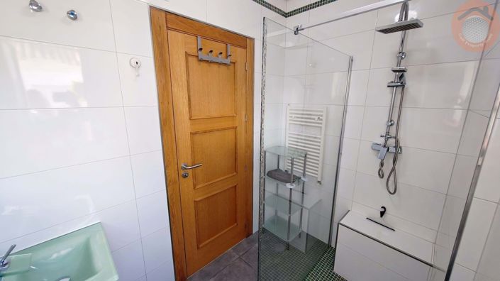 Image No.17-2 Bed Villa for sale