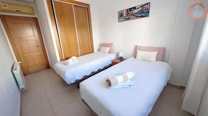 Image No.19-2 Bed Villa for sale