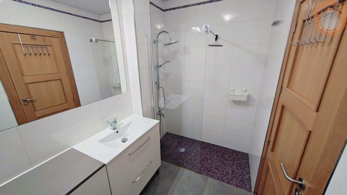 Image No.24-2 Bed Villa for sale