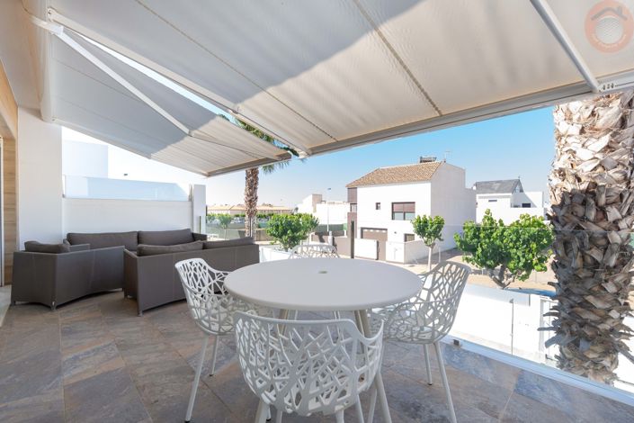 Image No.32-3 Bed Villa for sale