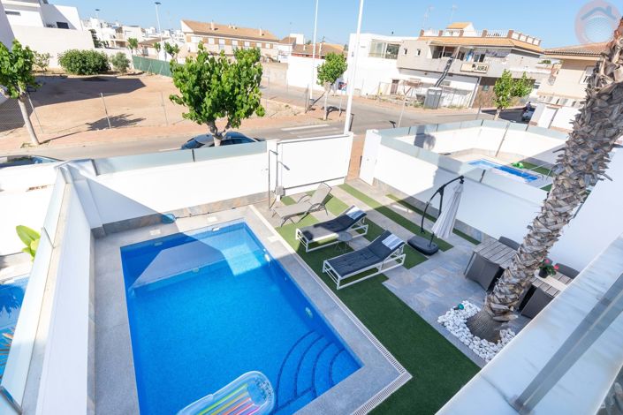 Image No.35-3 Bed Villa for sale