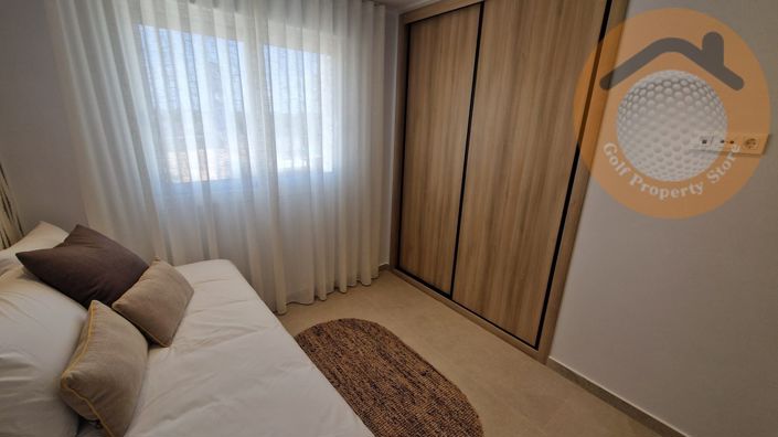 Image No.23-3 Bed Apartment for sale