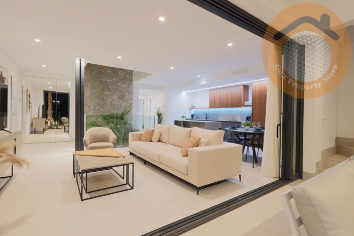 Image No.20-3 Bed Villa for sale