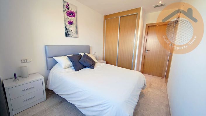 Image No.12-2 Bed Apartment for sale