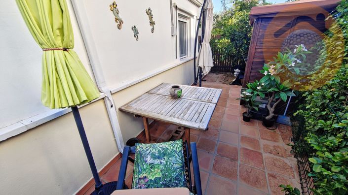 Image No.28-2 Bed Townhouse for sale