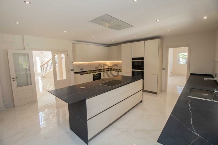 Image No.12-Villa de 5 chambres à vendre à Vilas Alvas