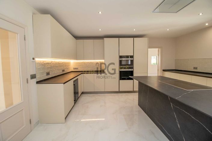 Image No.13-Villa de 5 chambres à vendre à Vilas Alvas