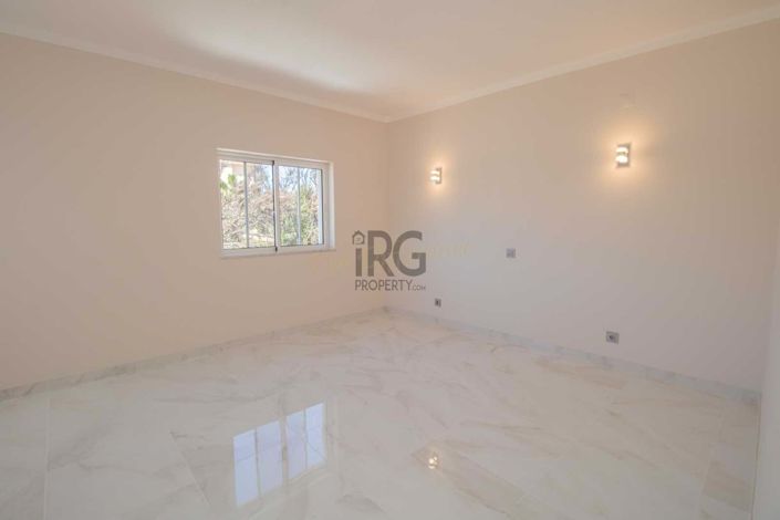 Image No.28-Villa de 5 chambres à vendre à Vilas Alvas