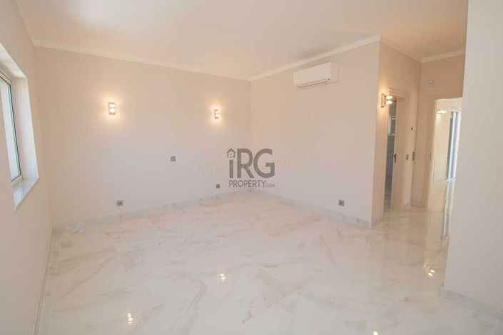 Image No.30-Villa de 5 chambres à vendre à Vilas Alvas