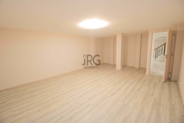 Image No.39-Villa de 5 chambres à vendre à Vilas Alvas