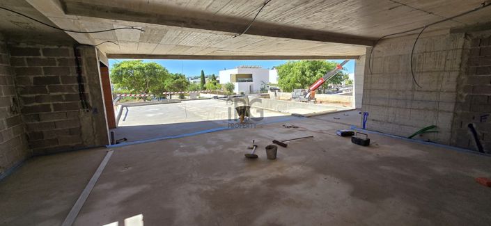 Image No.11-4 Bed Villa for sale