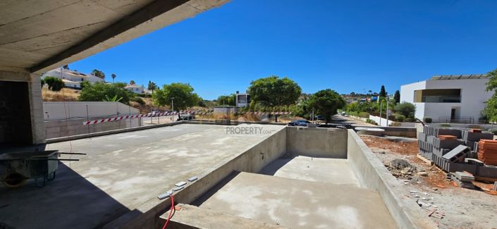 Image No.21-4 Bed Villa for sale