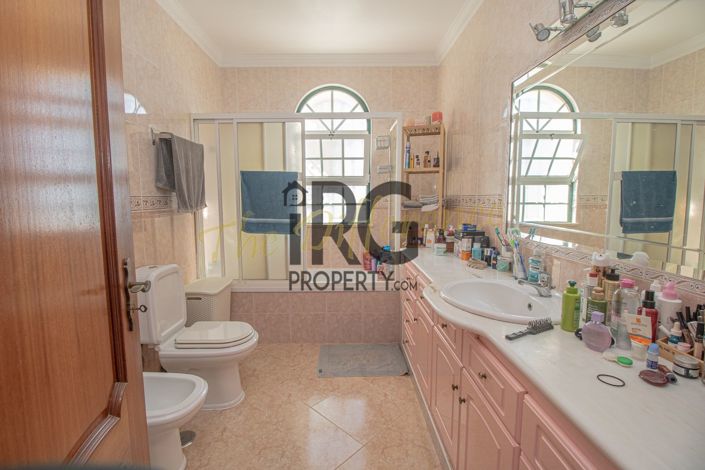 Image No.17-5 Bed Villa for sale
