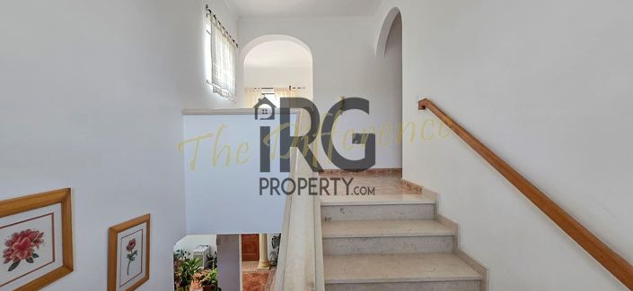 Image No.18-5 Bed Villa for sale