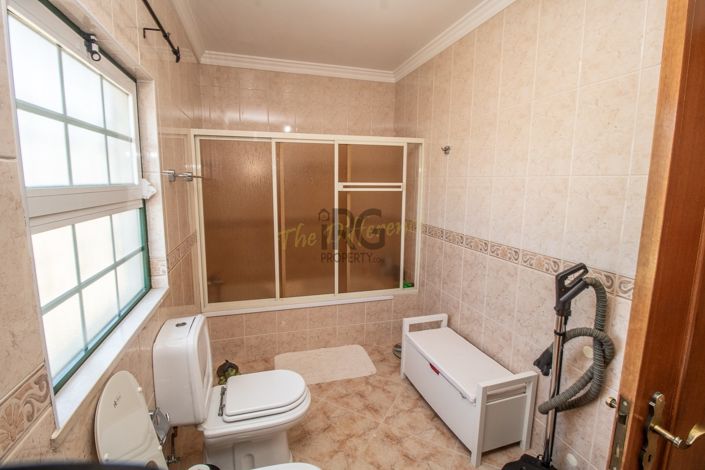 Image No.22-5 Bed Villa for sale