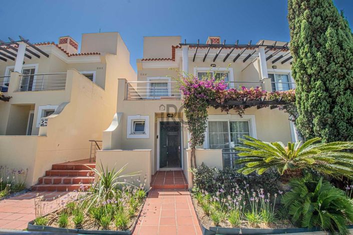 Image No.3-4 Bed Townhouse for sale