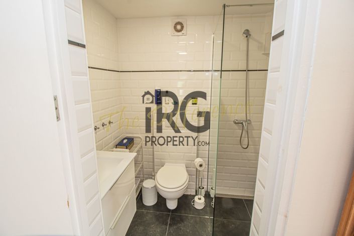 Image No.20-4 Bed Villa for sale
