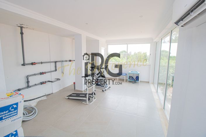 Image No.24-4 Bed Villa for sale