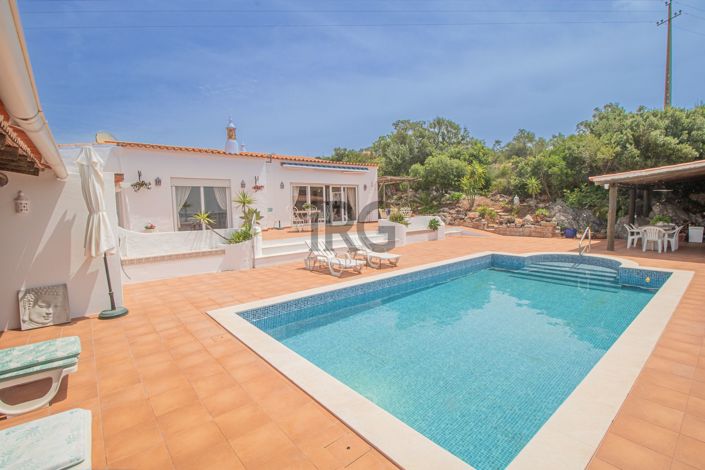 Image No.27-Villa de 4 chambres à vendre à Santa Bárbara de Nexe