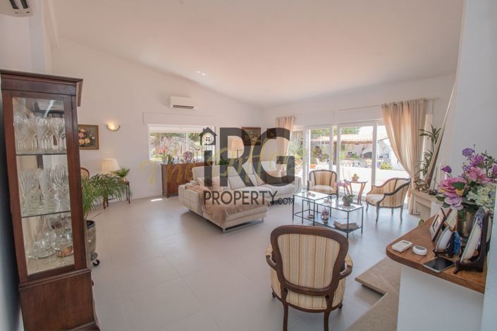 Image No.6-4 Bed Villa for sale