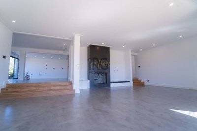 2092-369675-7cad0fe82e642c54e3fe1d772f22d68ea