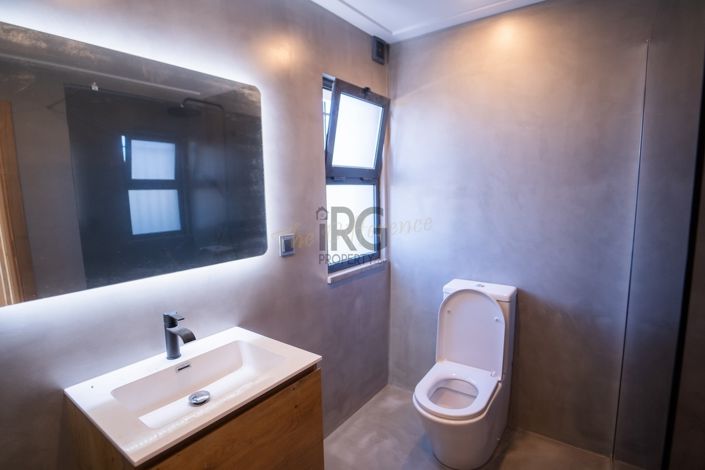 Image No.15-5 Bed Villa for sale