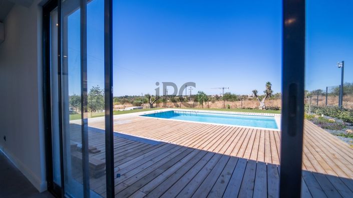 Image No.48-5 Bed Villa for sale