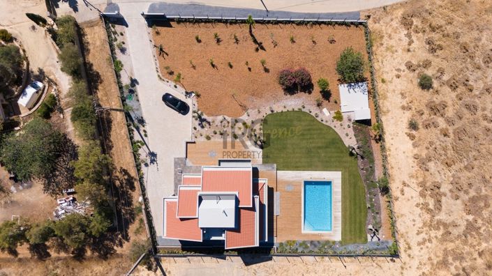 Image No.5-5 Bed Villa for sale