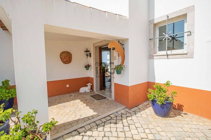 Image No.12-4 Bed Villa for sale