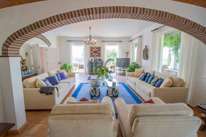 Image No.19-4 Bed Villa for sale