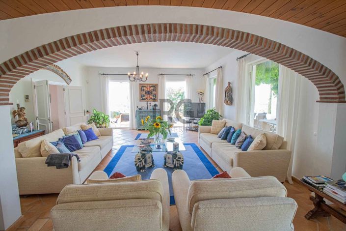 Image No.4-4 Bed Villa for sale