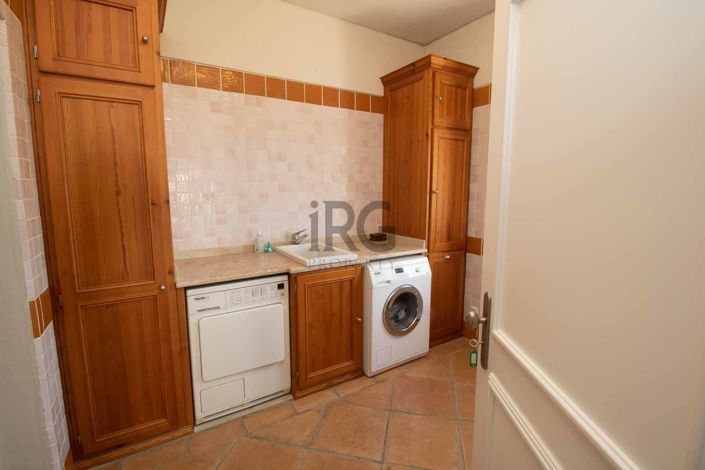 Image No.33-4 Bed Villa for sale