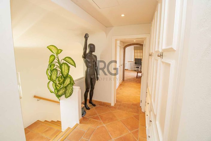 Image No.44-4 Bed Villa for sale