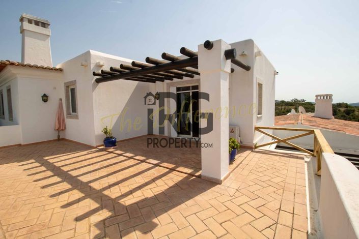 Image No.48-4 Bed Villa for sale