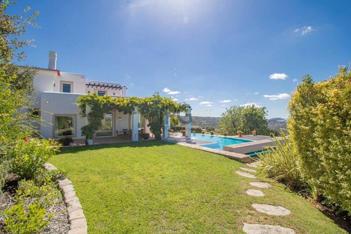 Image No.68-4 Bed Villa for sale