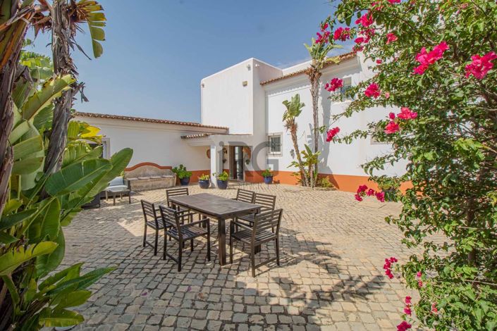 Image No.8-4 Bed Villa for sale