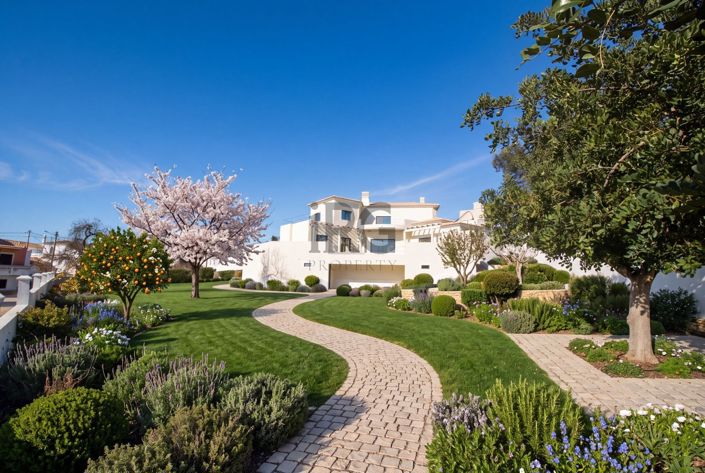 Image No.8-4 Bed Villa for sale