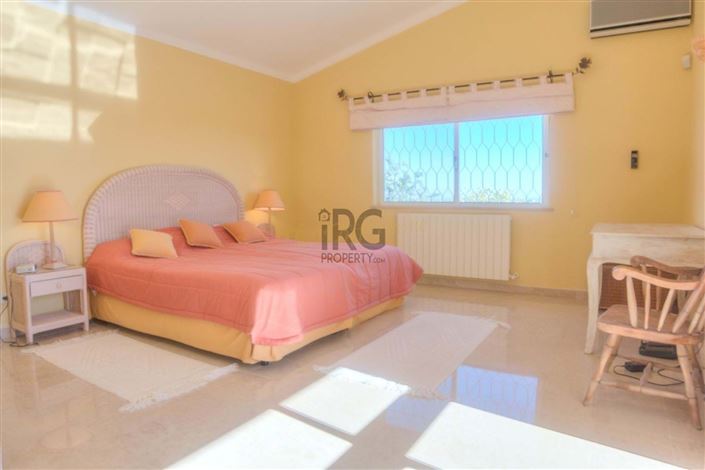 Image No.11-Villa de 4 chambres à vendre à Loule