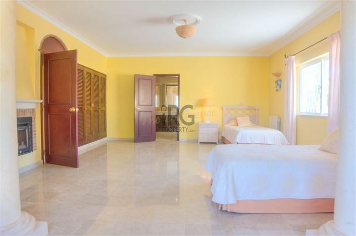 Image No.19-Villa de 4 chambres à vendre à Loule