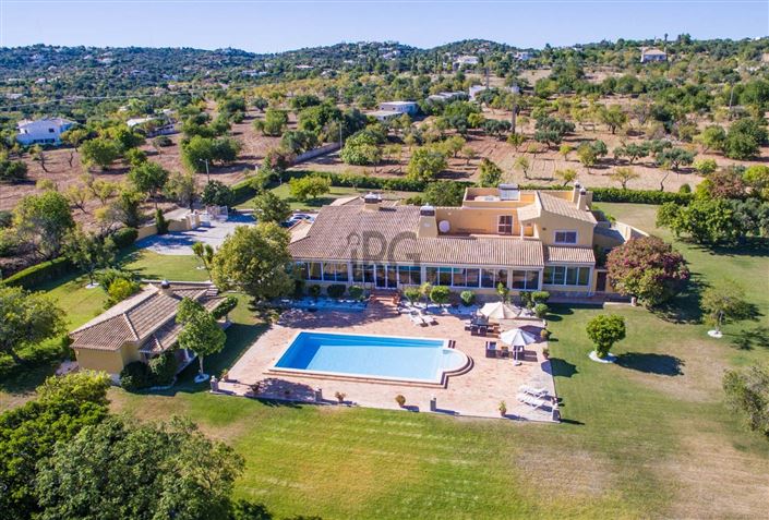 Image No.39-Villa de 4 chambres à vendre à Loule