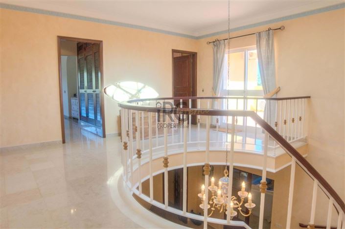 Image No.5-Villa de 4 chambres à vendre à Loule