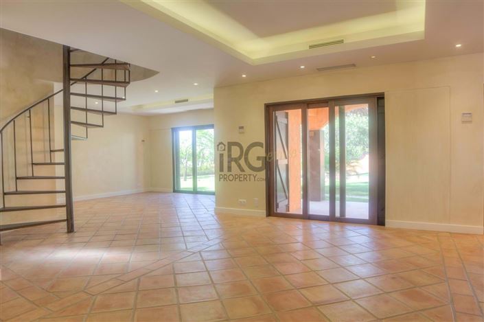 Image No.12-Villa de 4 chambres à vendre à Vilamoura